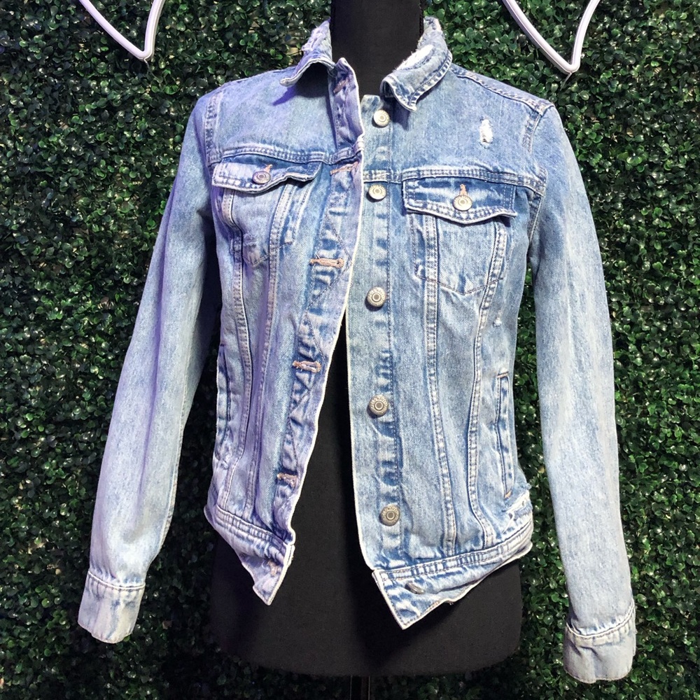 Old Navy Distressed Jean Jacket